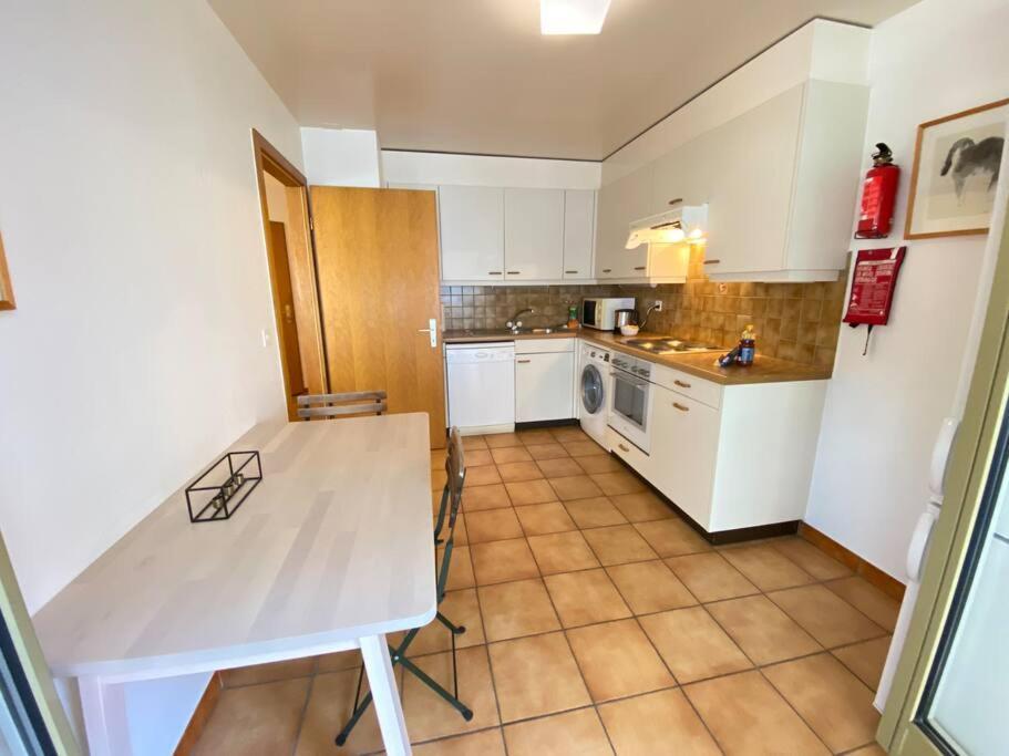 Comfortable, Very Well Located Between Train Station And Lake! Lausanne Ngoại thất bức ảnh