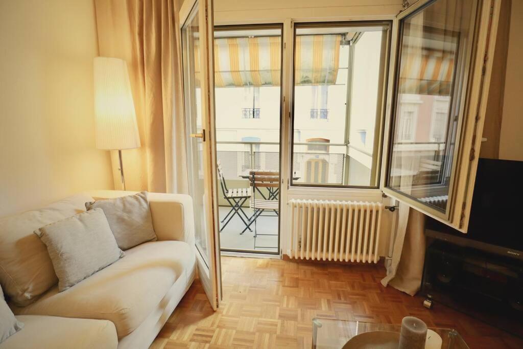 Comfortable, Very Well Located Between Train Station And Lake! Lausanne Ngoại thất bức ảnh